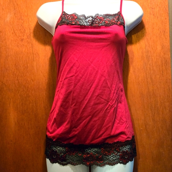 Maurices Tops - Maurices gorgeous red&black lace beaded camisole szXS